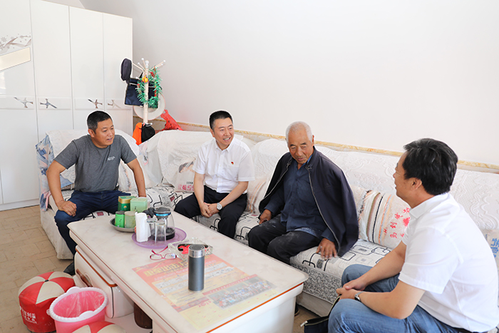 1562913126.jpg 入户交流.JPG